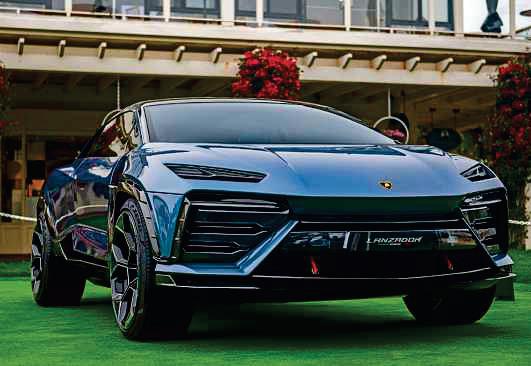 Lambo shifts to PHEVs as EVs deemed "wrong offer"